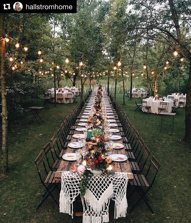 TheHintRegistry's tweet photo. Reception goals right here ๐๐๐ repost @Hallstatt romhome .
.
.
.
#receptiongoals #weddingreception #outdoorwedding #summerwedding #gardenwedding #fairylights #weddinginspo #weddinginspiration #weddingplanning #registry #thehintregistry #weddingregistry https://t.co/LhMoyAnDwh https://t.co/rYMpx9pEVQ