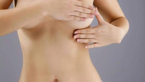 &iquest;A todas estas ustedes ya se realizaron el auto examen? Cuidado que los tumores no salen despu&eacute;s de los