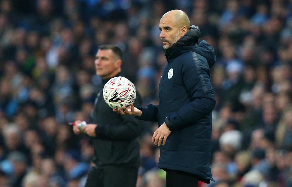 ¡CUMPLEAÑERO! 🎊🎉 Hoy es cumpleaños de uno de los mejore entrenadores del mundo, Josep Guardiola. ¡Felices 48 años! ¿Con qué equipo tuvo mejores resultado?
.
.
.
.
#pepguardiola #josepguardiola #manchestercity #mancity #bayernmunich #fcbarcelona