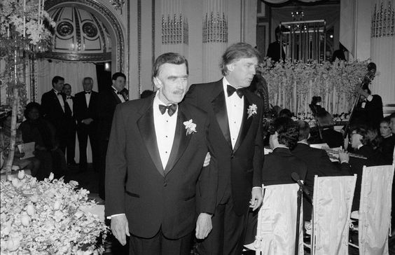 CheapskatesNWRK's tweet photo. @realDonaldTrump You loved your racist Father as well! In 1927 he wore the robe & hood of a Klansman. Did you teach your children the same hate that Fred taught you?? This is Generational idiocy inspired by your spiritual Father...Satan!😒 #SAVEUSTIMERESIGN🥳 #COLLUSIONISREAL🇷🇺 https://t.co/HUJH4QabJw
