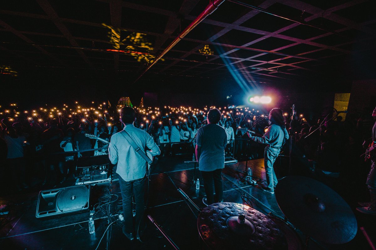 raccoonprod's tweet photo. GREEN SUN, MAG ILAW!!!
#throwback: Munimuni @ #Gabbafest3
See you again later! ❤️
Photo by: @reinierabagat https://t.co/G4P959fpyj