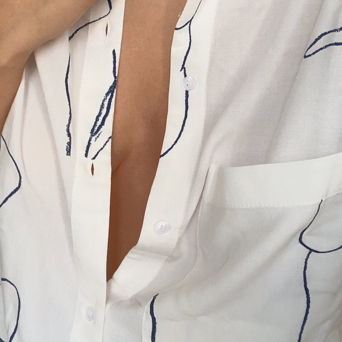 orionvanessa's tweet photo. tits on tits https://t.co/IQmXF4qQ7c
