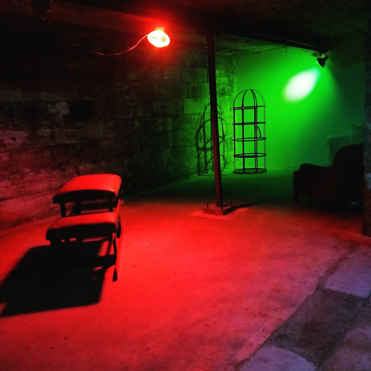 PUSHDurham's tweet photo. The massive, amazing dungeon space for tomorrow is coming together! #pushdurham #fetish #kink #bdsm https://t.co/nTH6LI0izS