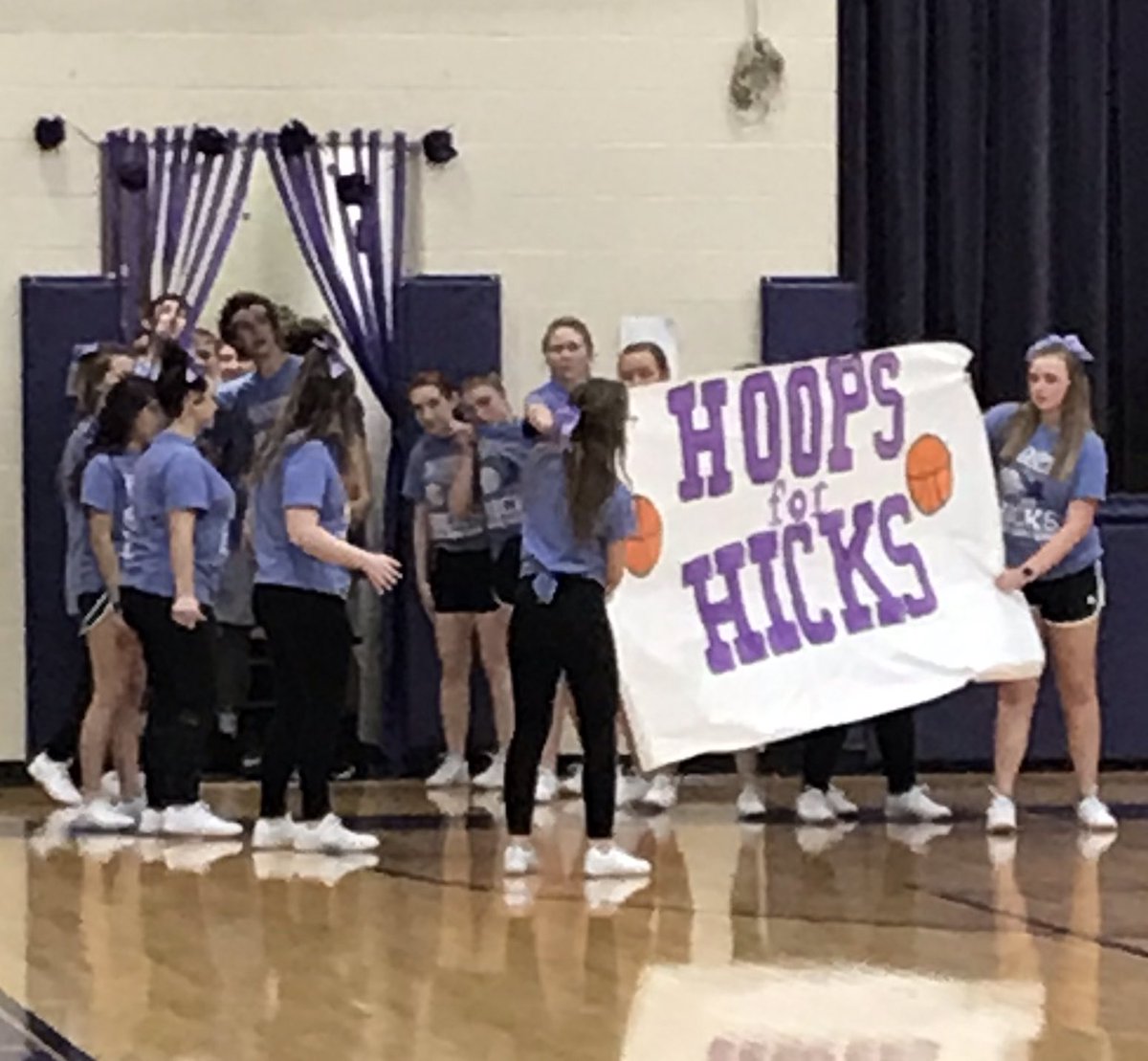 FMCHSCheerDance's tweet photo. It was an honor to witness #HoopsForHicks tonight at Valmeyer High School. The McGivney Cheer team is with you, Jessica! #noonefightsalone https://t.co/2Gr9EnP8X5