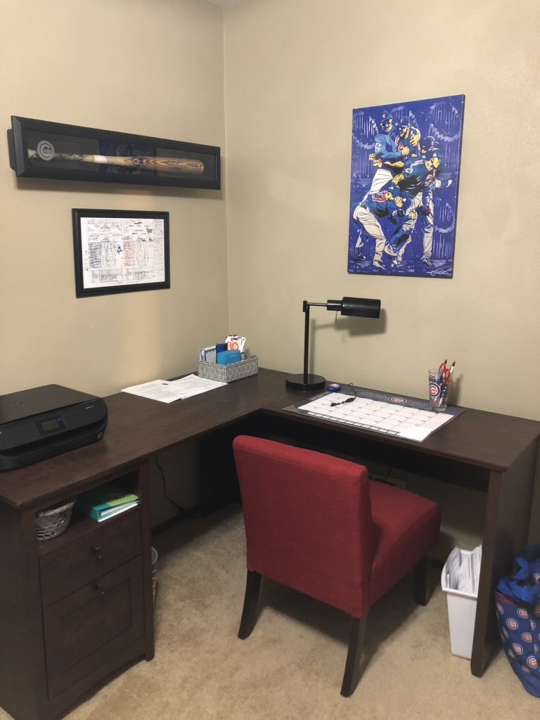 awilliamsonSG's tweet photo. Thanks @superSZCZ4 for this AMAZING addition to the office! #2016WSChamp #4everChicago https://t.co/HOGa6wywTx