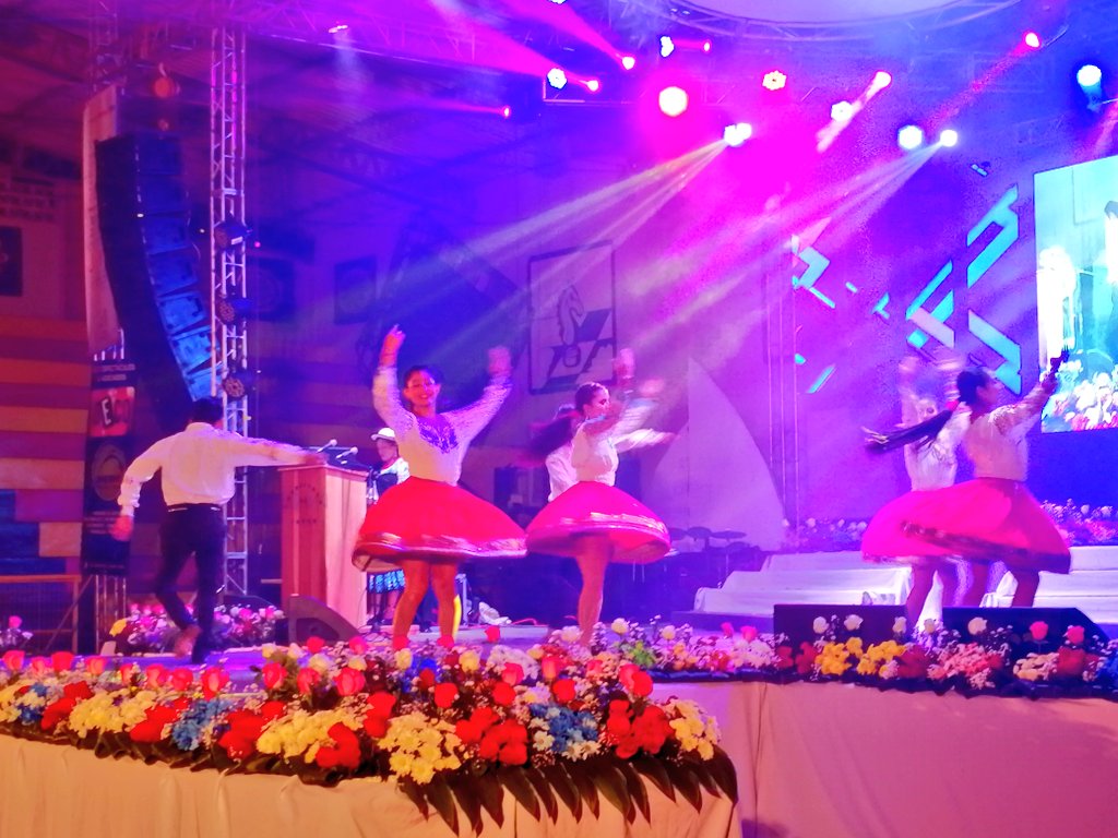 #18AñosCACE #26deEnero <a href="/bchimborazo1/">Belisario Chimborazo</a>
Balet Intercultural de Azogues participa en la elección de Ñusta y Señorita CACE 2019.