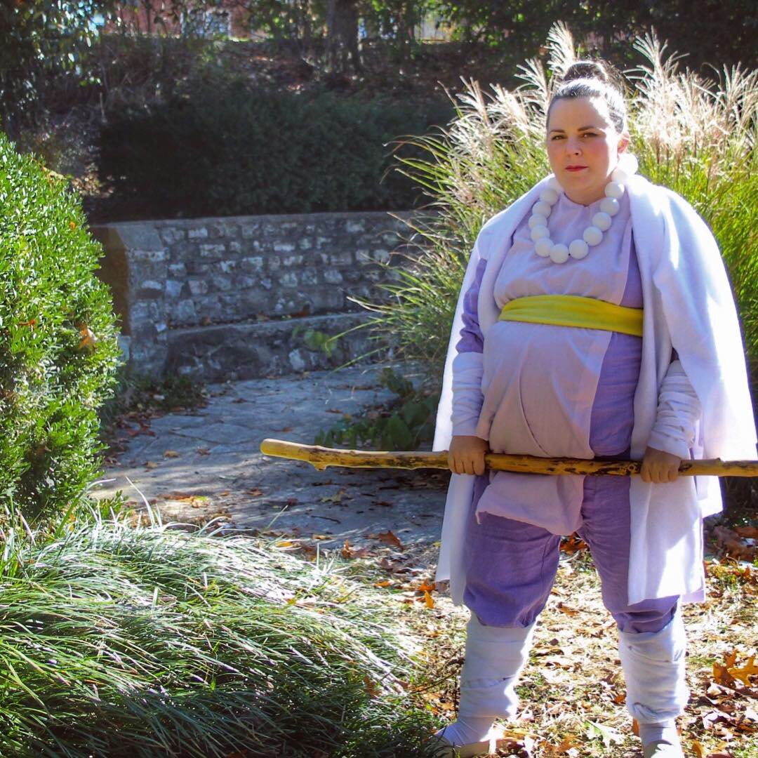 littlecatbock's tweet photo. Sometimes you’re 38 weeks pregnant (back in November) so you do a maternity photo shoot as your favorite Grandmother being a Mother-To-Be. @katewelchhhh @krisstraub @TychoBrahe @AmyTFalcone @RyanHartmanWins https://t.co/i2e6aEQaL0