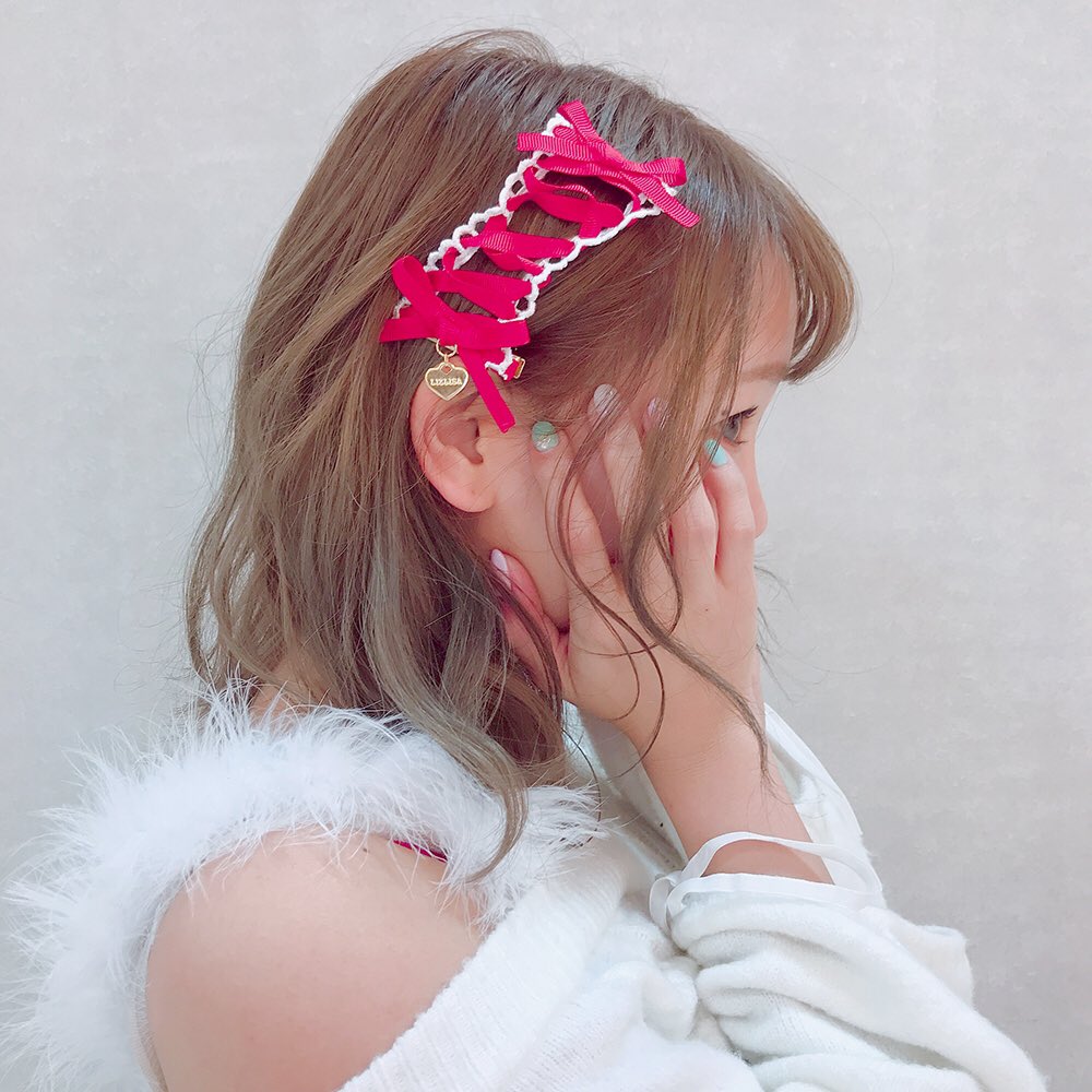 Liz Lisa Twitterissa New Arrivals レースアップリボンクリップ 191 96 0 Pk Red Bk 2 000 Tax T Co Tk3tcsprb8 ショートヘアーの方や ヘアアレンジが苦手な方に オススメのレースアップされた デザインのヘアクリップ クリップ2つとめるだけ Liz Lisa Twitterissa New Arrivals レースアップリボンクリップ 191 96 0 Pk Red Bk 2 000 Tax T Co Tk3tcsprb8 ショートヘアーの方や ヘアアレンジが苦手な方に オススメのレースアップされた デザインのヘアクリップ クリップ2つとめるだけ