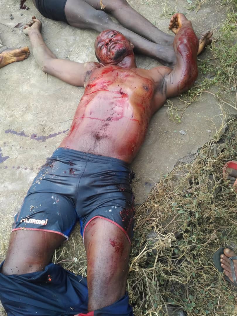 AshuKemi's tweet photo. Murder most foul in kumba a quiet locality in the former British southern cameroons.#GenocideInSouthernCameroons as young men are systematically being wiped out by dictator biya @jeremycorbyn @theresa_may @NicolaSturgeon @LeahHardingAJE @jokraniareflex1 @innercitypress https://t.co/oi24MK3xVL