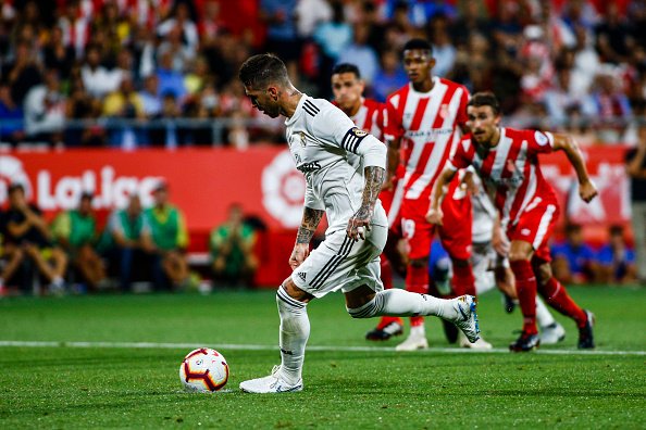 Real Madrid vs Girona H2H
29/10/2017 GIR 2-1 RMA
18/03/2018 GIR 3-6 RMA
26/08/2018 GIR 1-4 RMA
👉Wins : RMA 2 -1 GIR
👉Goals : RMA 11-6 GIR
👉Top goal scorer :RMA:Ronaldo(4),
Bale/Benzema-2(each)
GIR - Stuani(3)
#RealMadrid will face Girona for the 1st time in #CDR.
#RMCopa