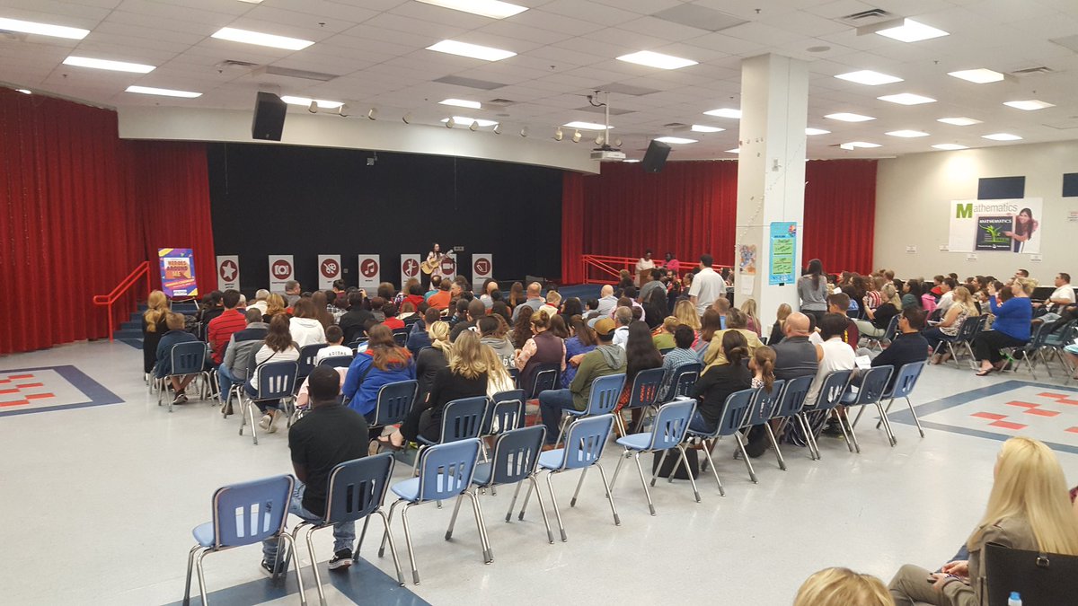 BurtMiller5's tweet photo. @apollo_rockets @bccptaptsa #reflectionevent Great turnout tonight. @clms1871 @Tav_Williams https://t.co/VWop6LSusc