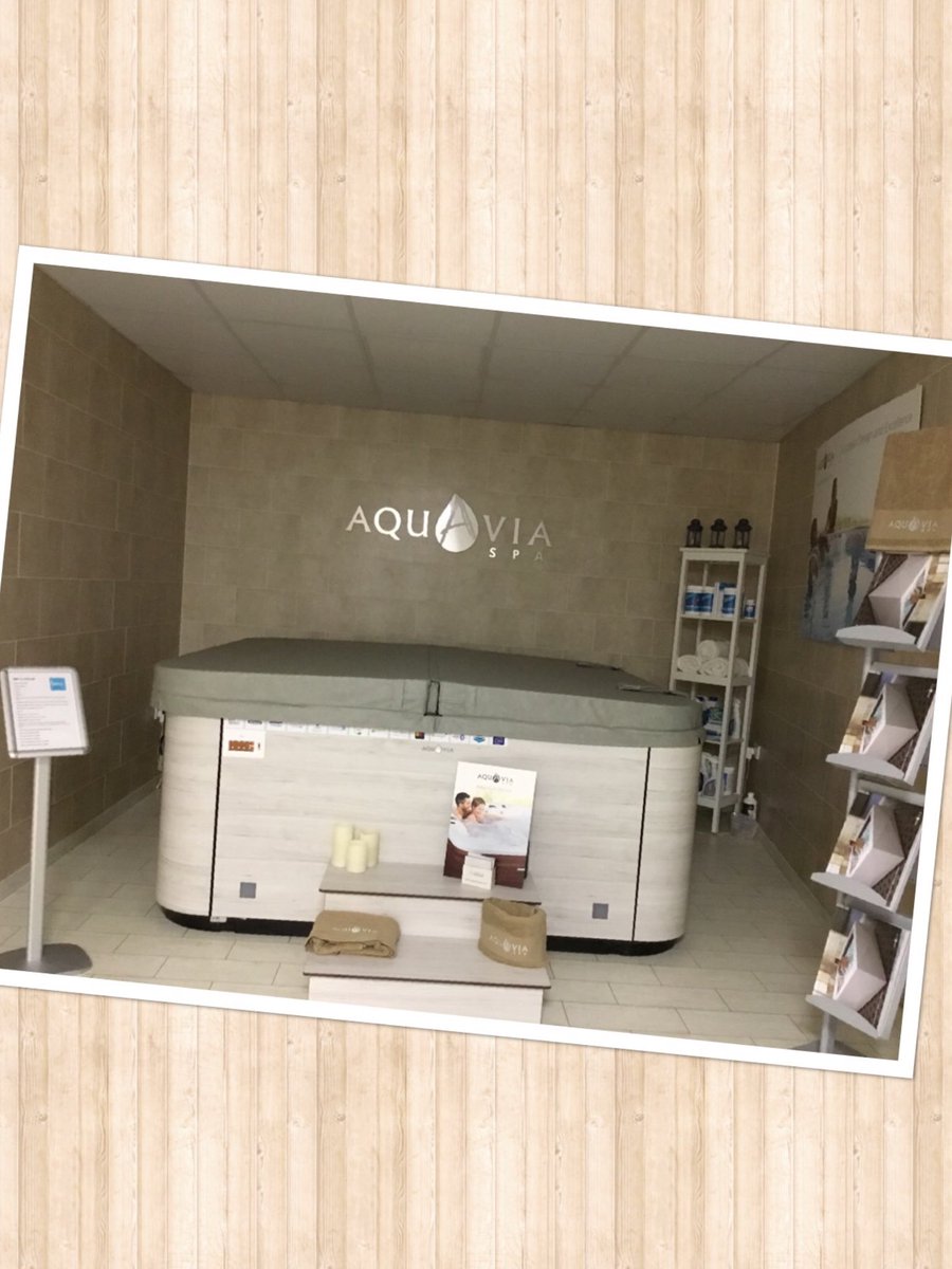 Our indoor and outdoor showroom is open today 9-2pm
#limepsas
#hottub
#hottubshowroom
Limespas.co.uk