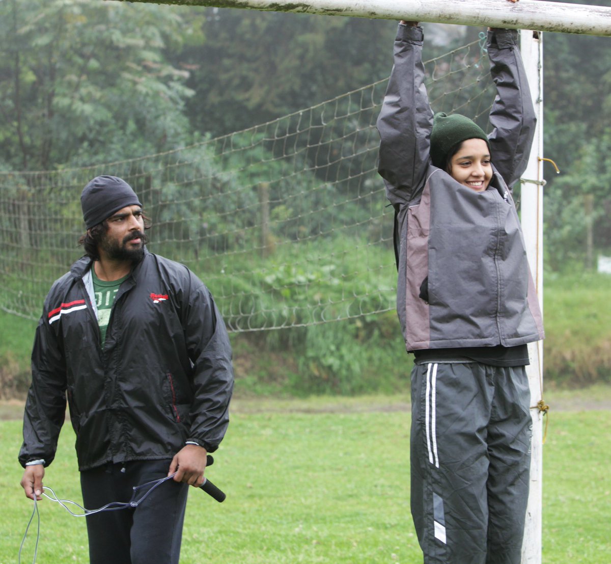 Look what I found @ActorMadhavan ❤️
#throwback #saalakhadoos #irudhisuttru #setlife