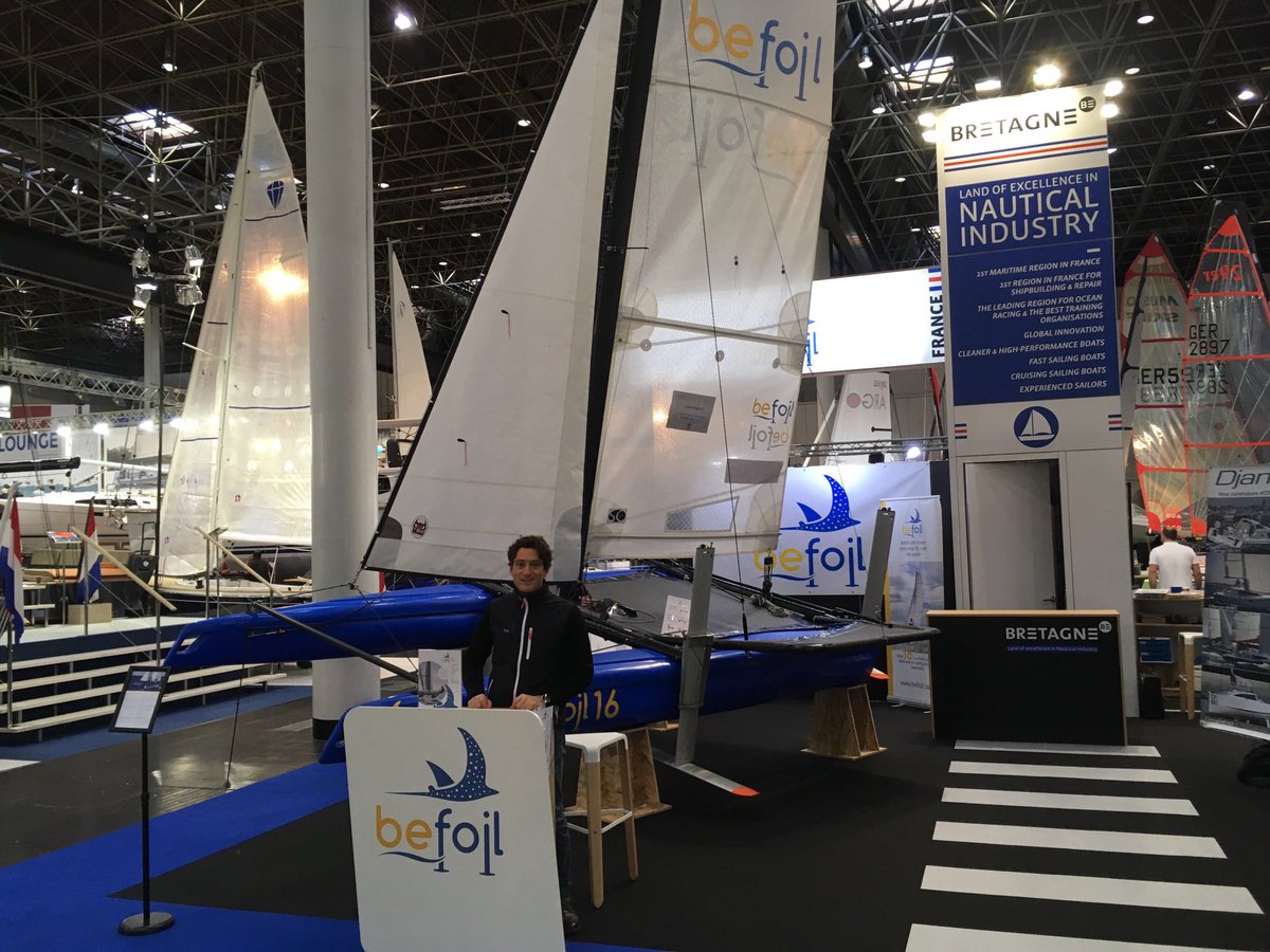 Befoil16's tweet photo. Ouverture du Boot 2019, bienvenue à bord ! #foil #befoil #befoil16 #innovation #Boot2019 ⁦@regionbretagne⁩ ⁦ https://t.co/FguBZfTqYw