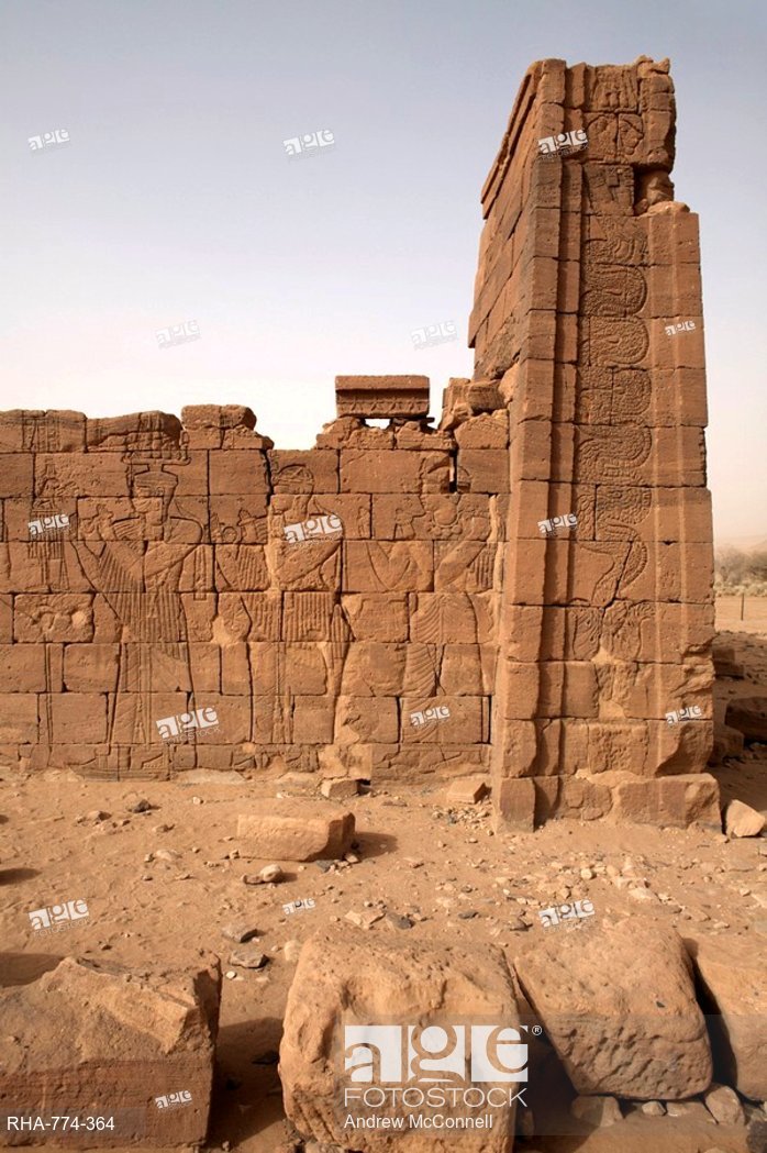 naqaone of the largest ruined ancient cities of meroitic kush occupation starts after 350BC ending after the axumite invasion in the 4th centurythe site features some of the best preserved classics of kushite architecture like the apedemak <nubian lion-god> temple #historyxt