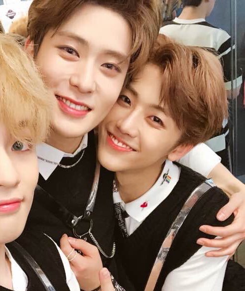 najaeminpics's tweet photo. jaemin and jaehyun the unexpected but superior friendship https://t.co/uHK2RgRP4L