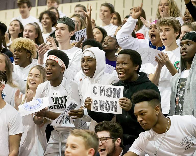 charlottepreps's tweet photo. Friday's prep basketball rewind

👉🏾Boys roundup: #BIG5, photos, upsets, more: https://t.co/JN5412SK0m

👉🏾Preview of Saturday's big Carmel-Indy game: https://t.co/Bd3voYBX2y

👉🏾Boys capsules: https://t.co/5JUQVblQaH 

👉🏾Girls Roundup-- capsules/#BIG5: 
https://t.co/3YDWts1lUy https://t.co/QyUMUYcCvR