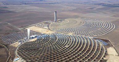 AmazingChevVolt's tweet photo. @MikeHudema ED NOTE/
#Utility Scale, #ConcentratedSolar, #ConcentratingSolar, #CSP;
#Solar, #SolarPower, #SolarEnergy, #SolarPowerPlant W/Near 24/7 #PowerGen W/#MoltenSaltStorage
=
$0 #NatGas, $0 #Coal, $0 #DIEsel & $0 #Nuclear Sunk #GenFuel & $0 #Pollution Mitigation
=
#FuelFreeFuelForever https://t.co/zZmd7KV8wV
