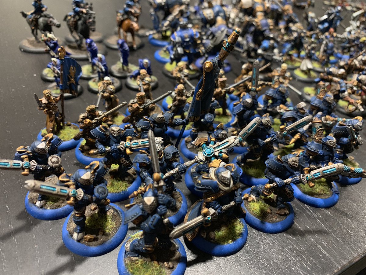 This Cygnar army is up for raffle! I will randomly pick on person that retweets this post and follows me. I’ll mail them all models shown here, shipping is on me.

If this hits over 500 retweets I’ll throw in a battle foam bag. 

This is the first of many!