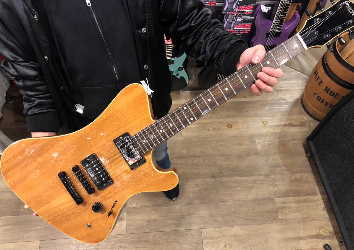 商品情報！】04 Limited SazabysのVo&BaのGENさん、GtのRYU-TAさん