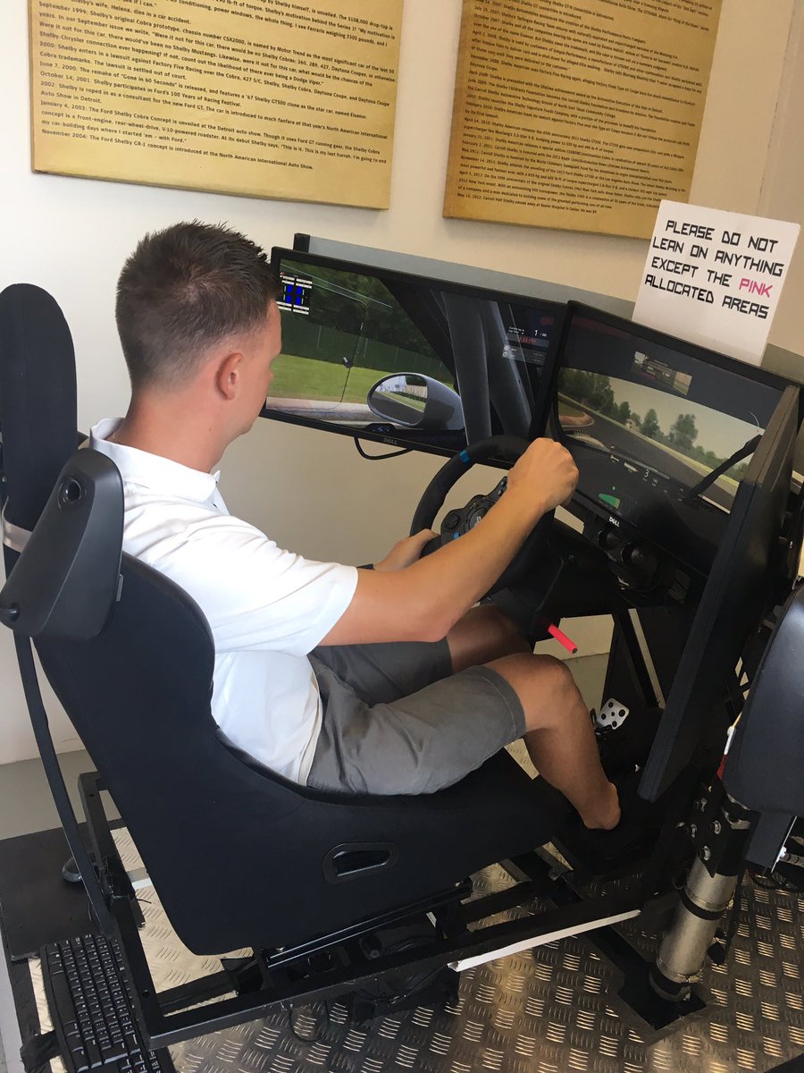 roadtoracesa's tweet photo. Pop into RTR Sandton today to try out our full motion Safire simulator🏁🤩🙌🏻 #bestinthebusiness #transformation #fullmotion #simulator #rtr #sandton https://t.co/JVzwnErtzy