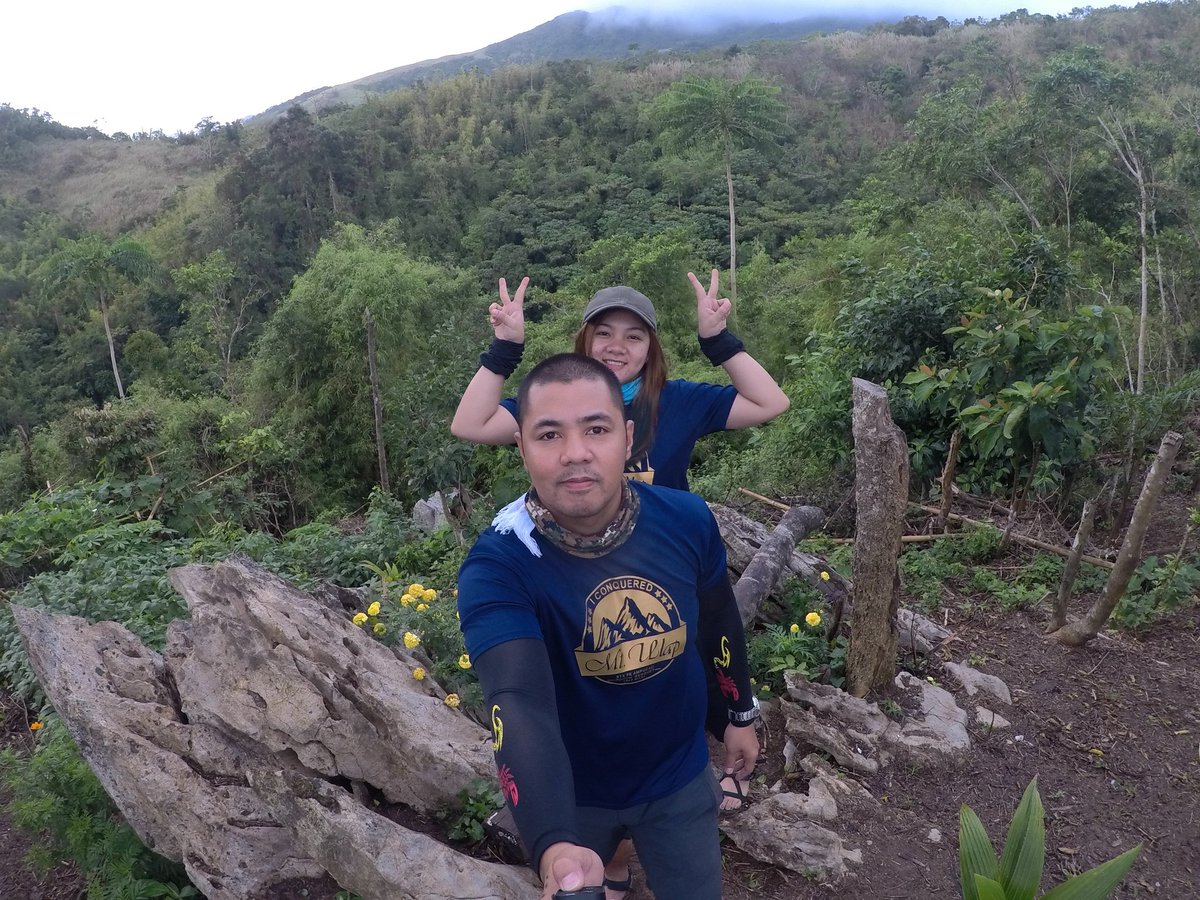 ishiekhaii01's tweet photo. first hike in 2019 #mtMAPALAD #latepost #010619 https://t.co/HFNcWoNW8D