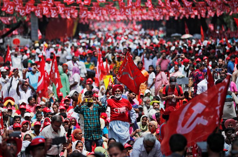 Viewsroom podcast: @ugalani explains how India’s struggling rural farmers are a force too big to ignore in this year’s general election. Also: the Detroit auto show, and China’s uneven slowdown https://reut.rs/2FLUmhJ via @Breakingviews