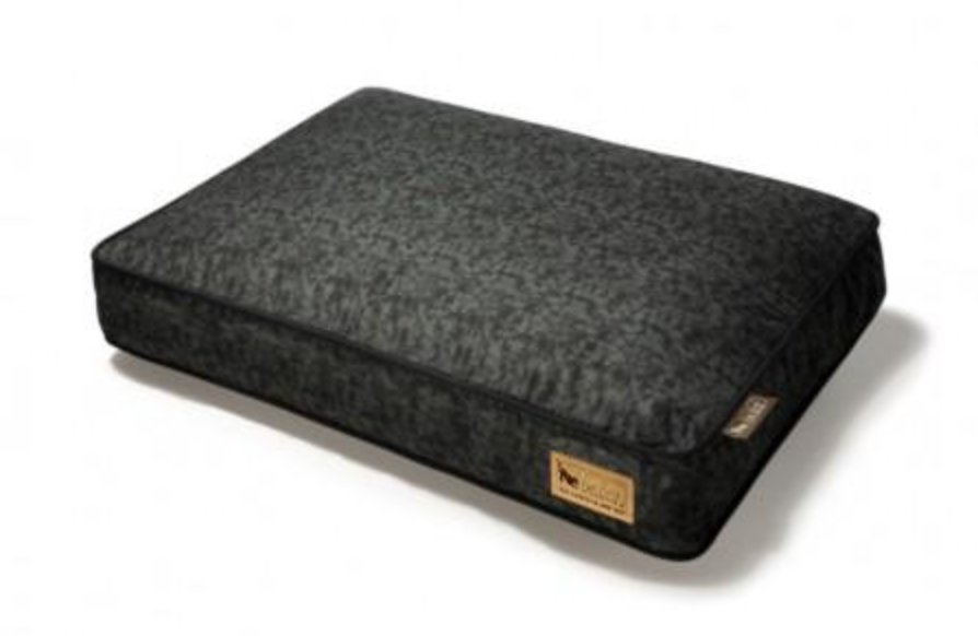 LuxPawsNYC's tweet photo. Frolic Dog Bed

https://t.co/MUP4xMWA8v

Romping back and forth, to and from. We could be talking about an exuberant dog in the park or the energetic pattern on our Frolic dog beds. Its fun, its playful, and just a little bit random. https://t.co/zAJEY5b2hW