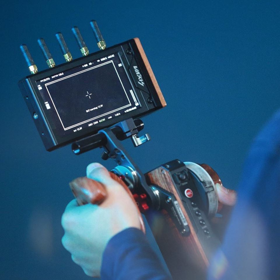 MGmcine's tweet photo. Excited news for LA filmmakers !!
Vaxis wireless is available at Origin Cine Rental- with quality equipments and excellent service.
* Vaxis Storm 500ft+
* Vaxis Storm 1000ft+
* Vaxis Storm 3000ft+
* Vaxis Storm 058 focus monitor
#Arrimini #redvv #Gemini #Dragon #Alexaxt #Amira https://t.co/3Y3cKZpyhx