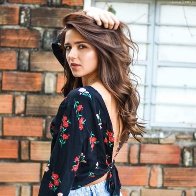 MasfieldSLXX's tweet photo. #NuevaFotoDePerfil
✰┊nσ sє quє hícístє cσnmígσ pσrquє dє prσntσ nσ mє αpєtєcє єstαr cσn nαdíє mαs. nσ mє αpєtєcє dєcírlє α σtrα pєrsσnα tє quíєrσ,nσ mє αpєtєcє rєgαlαr mís sσnrísαs α σtrα pєrsσnα quє nσ sєαs tu. https://t.co/F7AmovWZF3