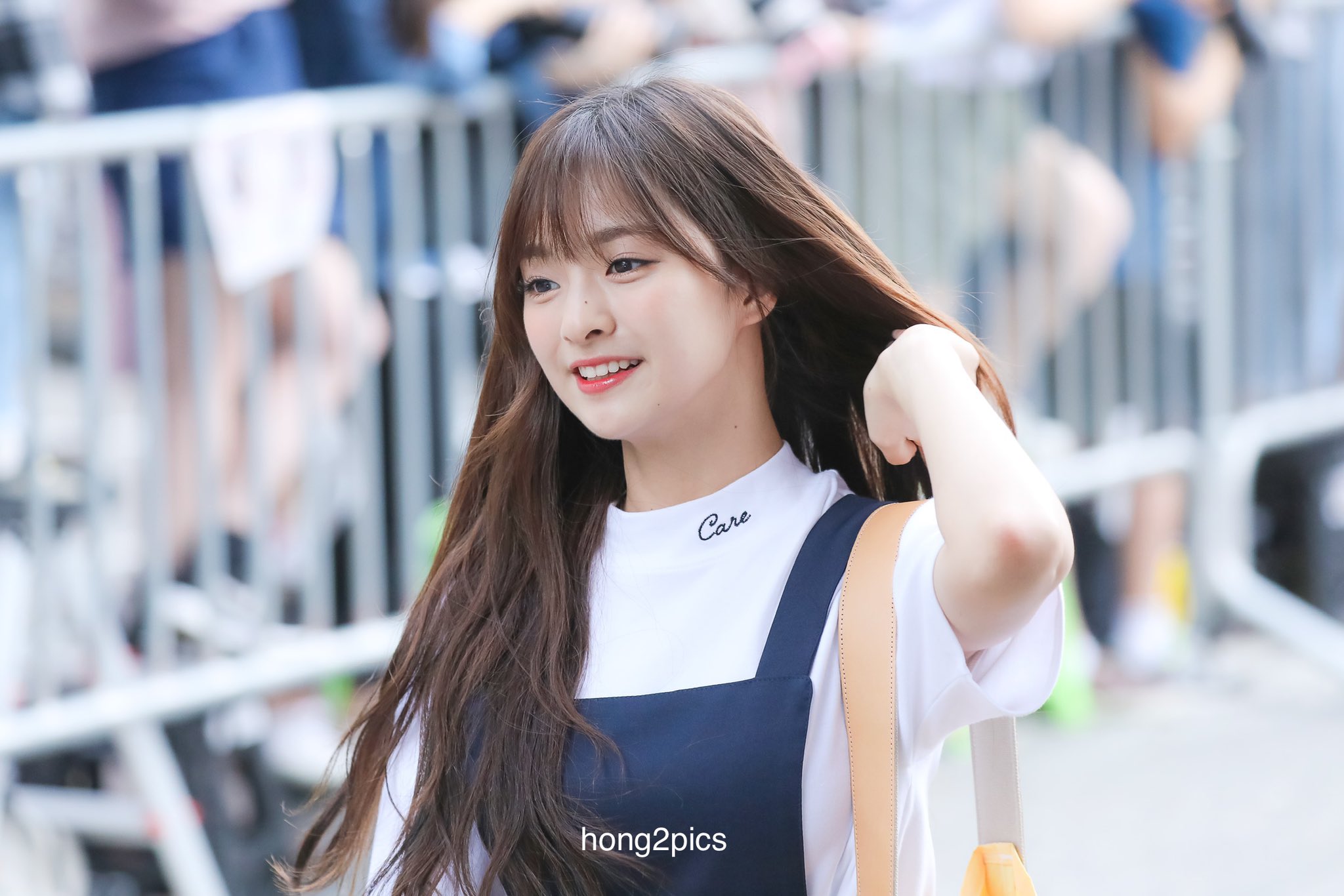 DxQoZ-_VYAA5ipK.jpg:large