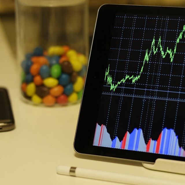 AugmentedMPRO's tweet image. An adult spends on average 135 minutes on social media daily. That number continues to climb and should give you an idea of where to spend your time marketing. We offer several packages to help you manage your social media. Book a free discover call toda… bit.ly/2W2PfiQ