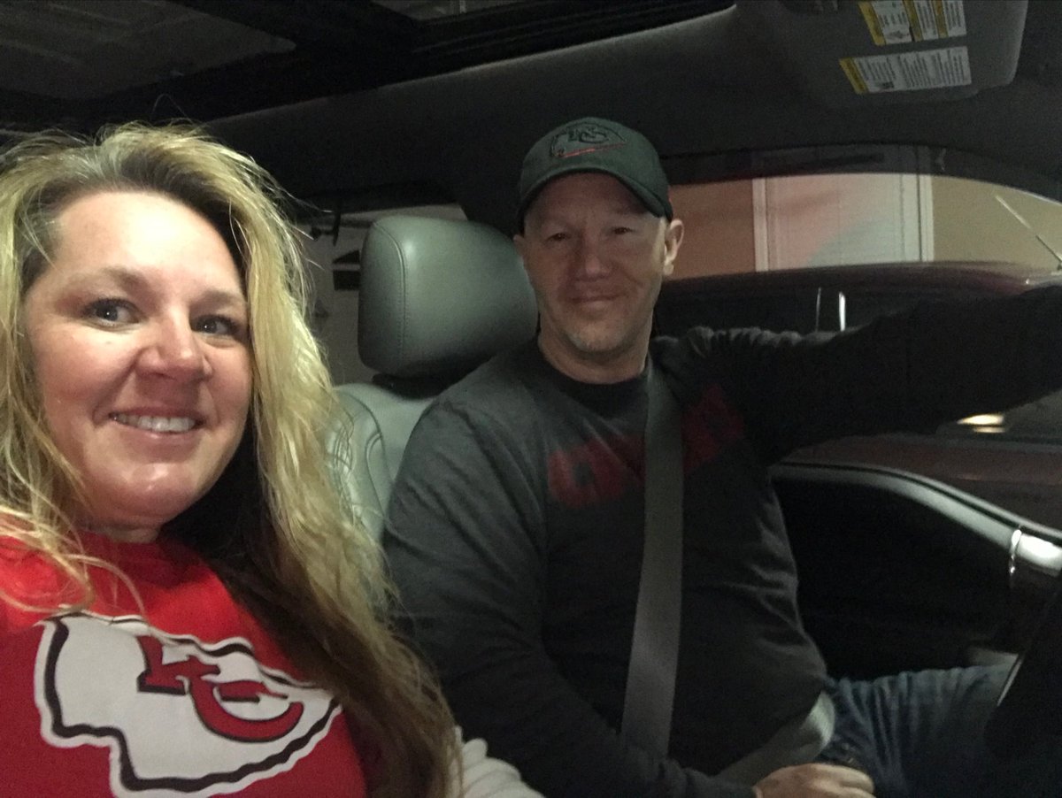 Arrowhead we are coming for you! GO CHIEFS!!
#LetsRoll #ChiefsKingdom