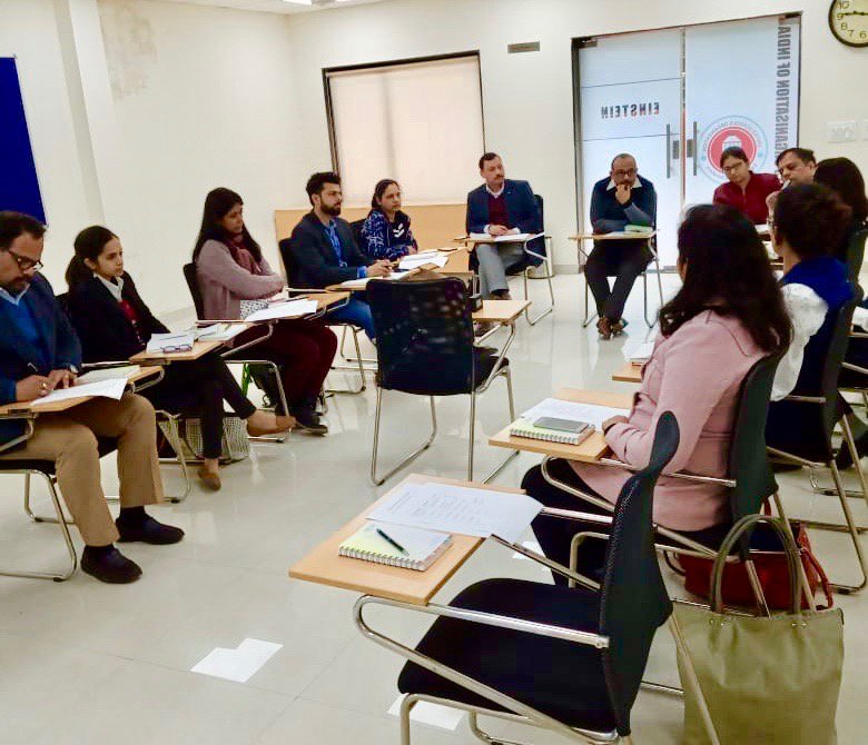 Centre4RespBiz's tweet image. Voluntary #sustainability #standards (VSS) operating in India meet to collaborate for better impact. an initiative of CRB @Centre4RespBiz @10YFP @fairwear_org @GoodWeaveIndia @_A4WS #SDGs #responsiblebusiness @ethicalauditing @RijitSengupta @arunasthana @bimalarora @BaruahRajeev