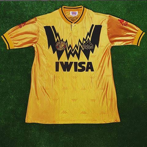 kaizer chiefs old jersey