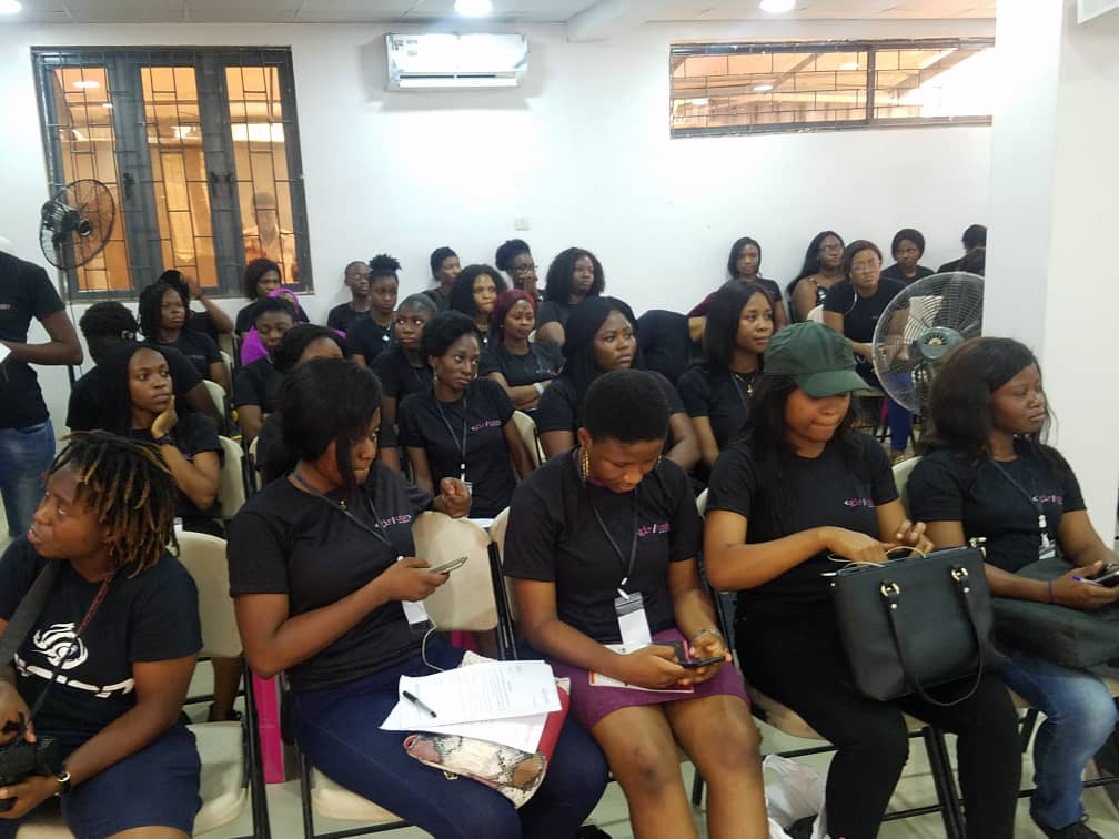 nesthubng's tweet image. @GirlCodeAcademy is a platform that teaches women how to code from basic HTML to advanced programming language. Hosted on @nesthubng 

#GCA3
#GCA2019
#GirlCodeAcademy
#WomenWhoCode