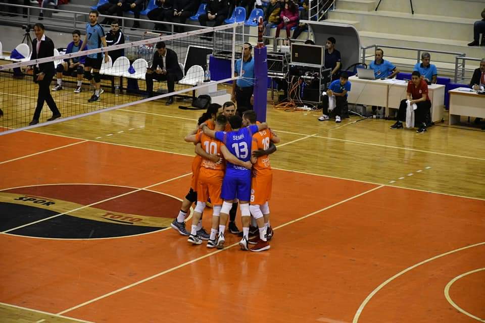 Maç Sonucu : Tokat Belediye Plevne 3-0 Afyon Belediye Yüntaş
Setler :
1.Set: 25-21
2.Set: 29-27
3.Set: 27-25