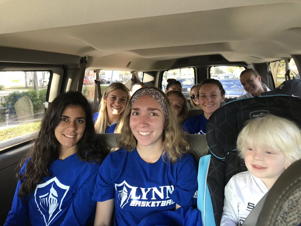 LMC_CoachCal's tweet photo. #LynnWSoccer on the beach scene today with 40 Ocean https://t.co/fMApKWeSYG
