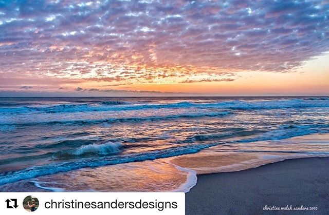 OrleansMA's tweet image. 📸📝@christinesandersdesigns ・・・ And than there’s this to put things into perspective 1-6-19 @dawn. #sunrise_sunsets_aroundworld #capecodimages #capecodinstagram #capecodliving #capecodphotoss #capeology #sunrise_pics #nikon #naturalnewengland… dlvr.it/Qx2N8w