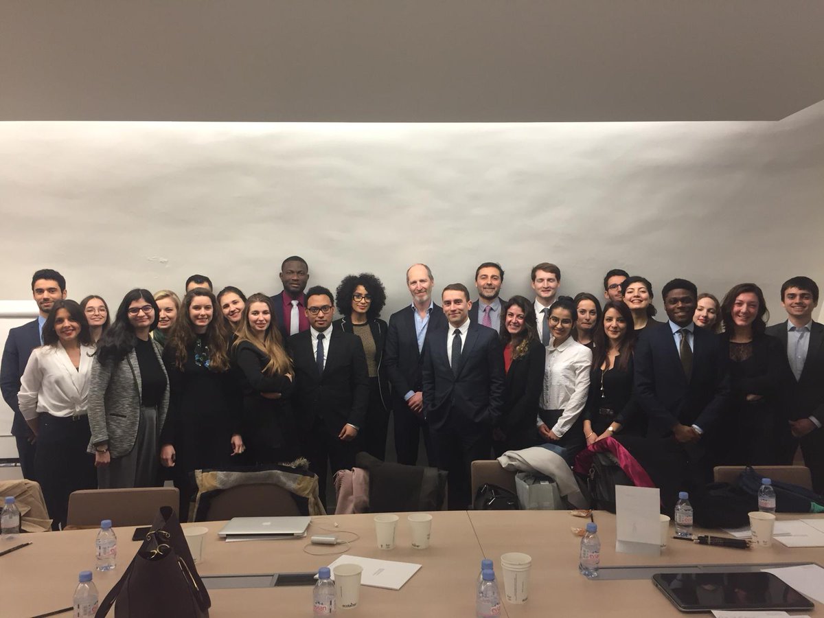On Thursday, students of the MACI were participating to a seminar held in the Cabinet McDermott Will &amp; Emery Office in Paris, oriented on the cross-examination of witnesses in international arbitration proceedings.
linkedin.com/feed/update/ur…