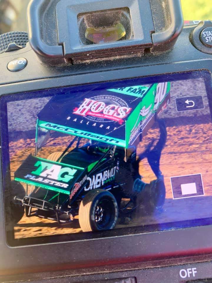 RLPhotography25's tweet photo. Rough end to @CoreyMcCullagh Classic campaign after setting quick time in flight 2 and leading his heat until the final lap when his tyre blew. Corey has headed off to hospital to get his wrist/arm checked after part of the tyre hit him #47GASC #RLP #classicweek @SungoldStadium https://t.co/U2f4TDr8zr