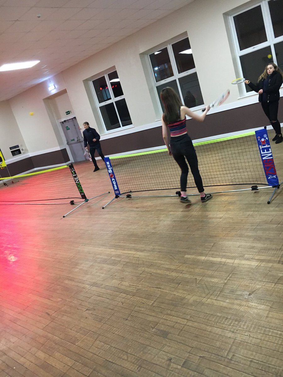 YouthAlmighty's tweet photo. Friday night SERVES! Thanks to Lauren for coming along to have a look at our SERVES session we hope you enjoyed it! πΎ #TFSERVES @StreetGames @TennisFndation https://t.co/U0j8UUXcmm