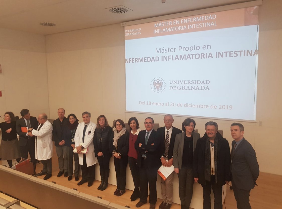 Excelente presentación de la Dra <a href="/pilarnos/">Pilar Nos</a> durante la inauguración del I Master Propio en Enfermedad Inflamatoria Intestinal de la Universidad de Granada  <a href="/canalugr/">Universidad Granada</a> <a href="/sapdes/">SAPD</a> dirigido por el Prof Manuel Valenzuela y en el que tengo el honor de coordinar el Modulo de Endoscopia