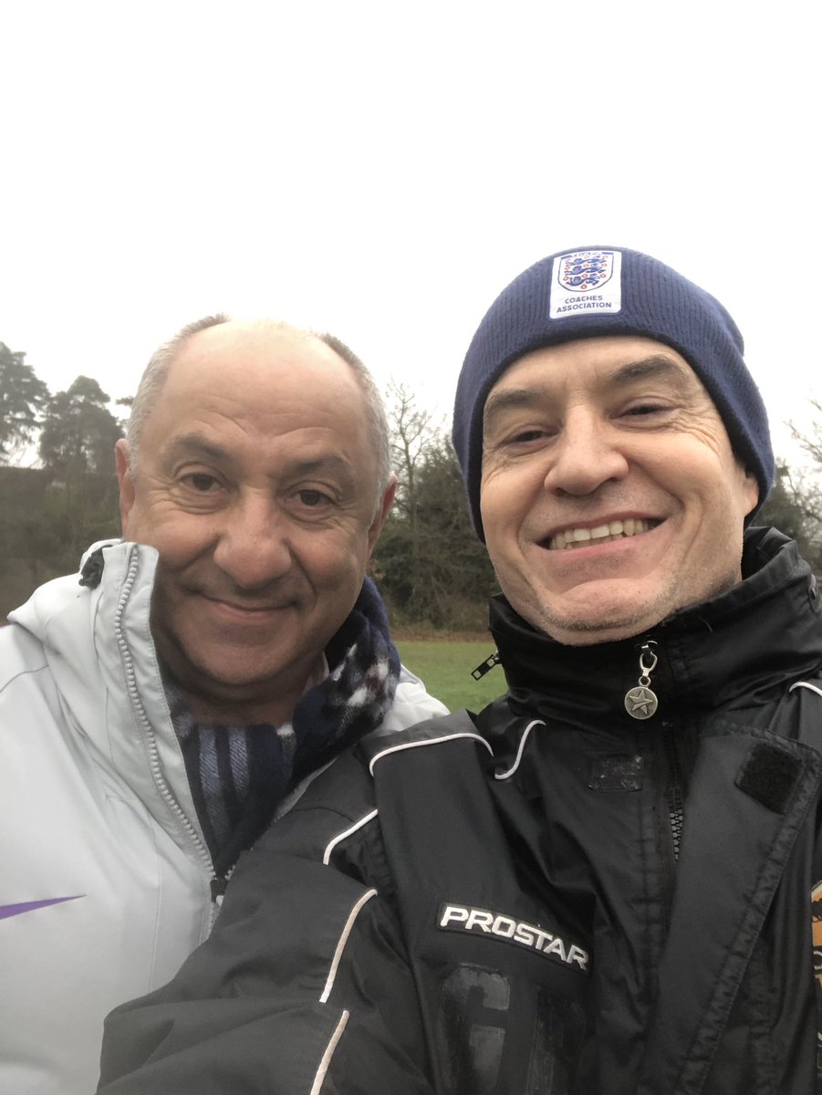 Curley Park Rangers hosted a true legend of the game this morning. It was an absolute pleasure speaking with you Ossie. #THFC #osvaldoardiles #CPRFC
