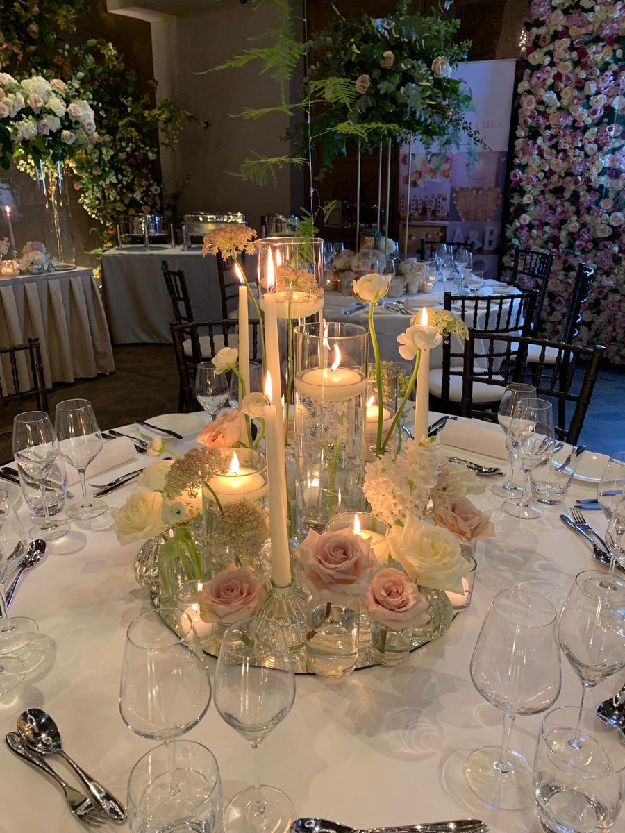 STEMSDESIGN's tweet image. We are all set up and ready here at the @ManorLindley ready to meet all you amazing bride &amp;amp; grooms! We will be here from 10am-3pm both today and tomorrow ready to answer any of your questions and see how we can make your big day as magical as possible! 🌸♥️ #weddingopenday #love