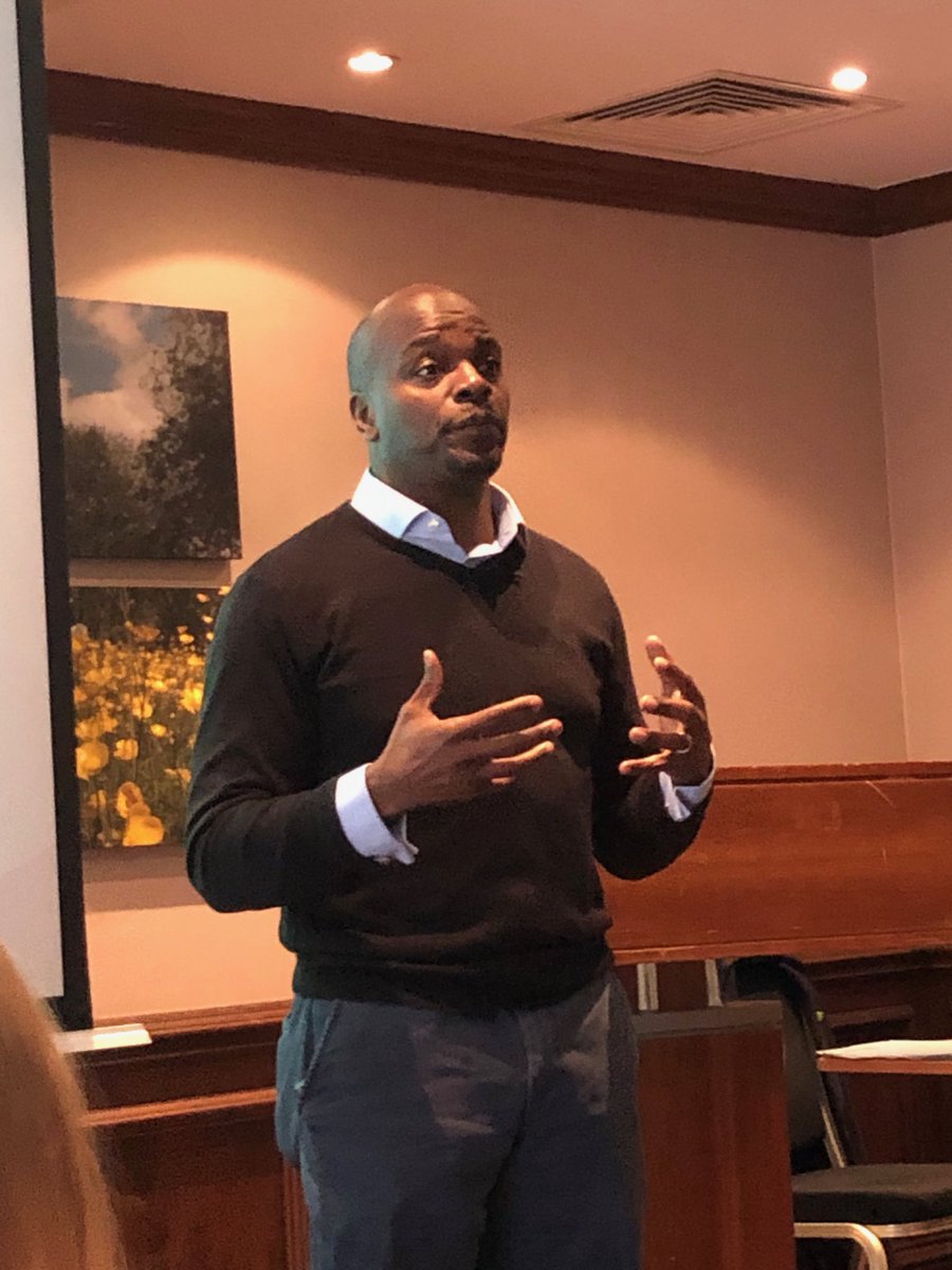 Andrew (@amgsharpe) on Twitter photo <a href="/ShaunBaileyUK/">Shaun Bailey</a> in epic form in Guildford this morning. Thanks Shaun. <a href="/Conservatives/">Conservatives</a> #LondonMayor <a href="/ShaunBaileyUK/">Shaun Bailey</a> in epic form in Guildford this morning. Thanks Shaun. <a href="/Conservatives/">Conservatives</a> #LondonMayor