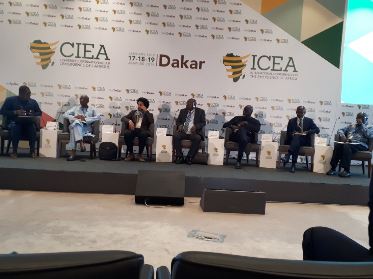 Main take away from think tanks - private sector panel at #CIEA2019: communication is key, i.e. before private sector can fund think tanks, it needs to know more about what think tanks do and what is their value added. <a href="/TTI_ITT/">TTI-ITT</a> <a href="/IDRC_CRDI/">IDRC | CRDI</a>