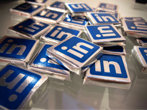 [A relire] LinkedIn, un outil de prospection puissant ! Découvrez 5 outils indispensables pour gérer vos leads B2B ! 📊 #LinkedIn #B2B #Prospection ow.ly/yTlW30ldshC