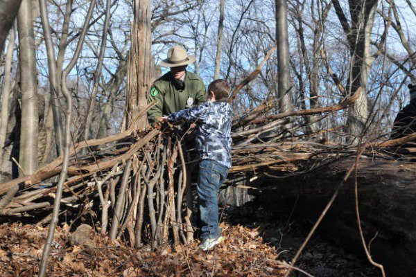 #kids Survival Series: Survival 101 TOMORROW  <a href="/NYCParks/">NYC Parks</a> socialrugrats.com/event/Survival…