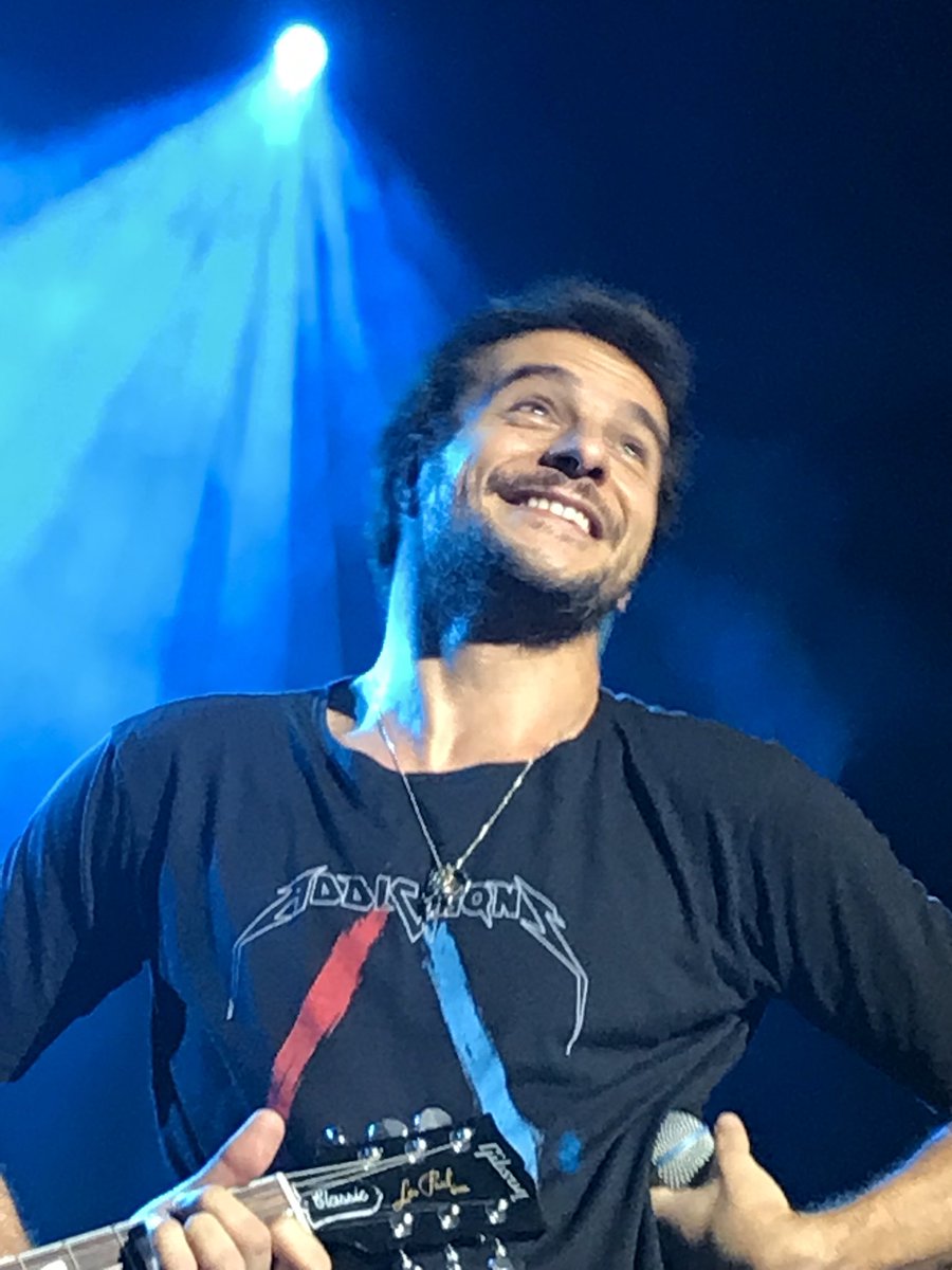 LS57MAGNETIX's tweet photo. Concert @Amir_Off #metz décembre 2018 https://t.co/aZwr4pU34h